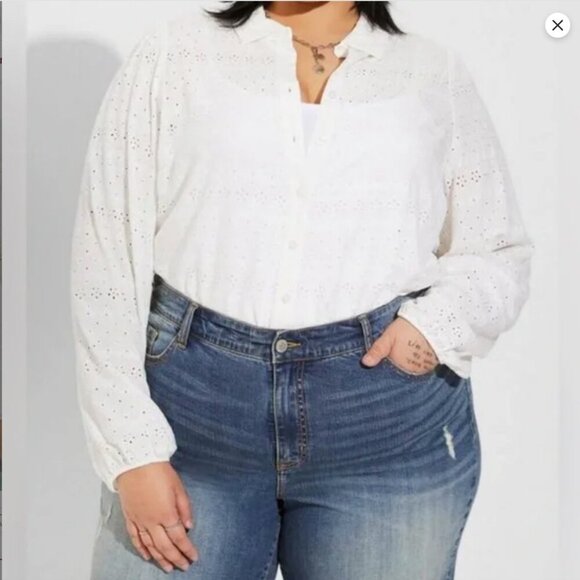 NWT Torrid Women's 4X (26) Plus Size Eyelet Button Up Long Sleeve White Cloud - Picture 2 of 15